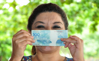 Mais de 36 mil servidores do Executivo Estadual recebem 13º salário nesta quarta 