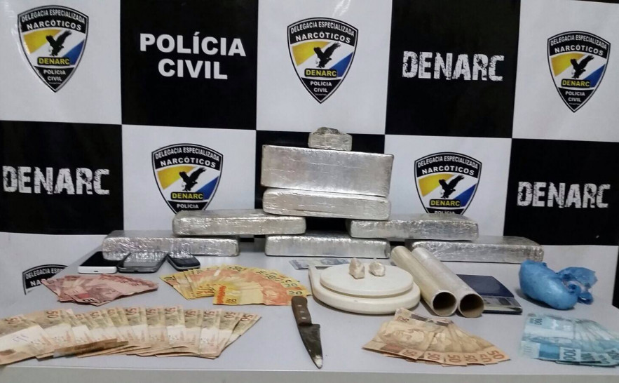 Denarc apreende cera de oito quilos de maconha.jpg