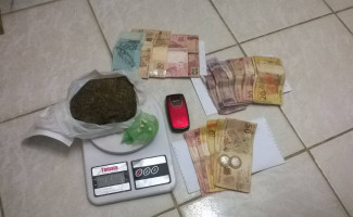 Suspeitos por tráfico de drogas são presos pela Polícia Civil, em Arraias