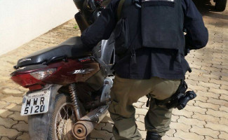Polícia civil recupera motocicleta furtada e prende suspeito de receptação no interior do Estado