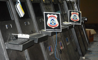 Polícia Civil apreende 12 máquinas caça-níqueis em Palmas 