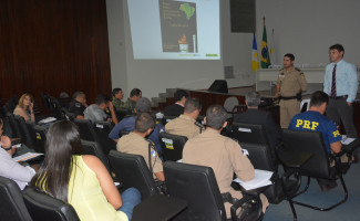 Equipe de segurança faz reconhecimento do percurso da Tocha Olímpica