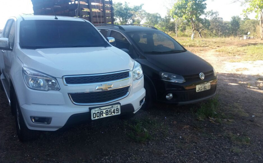 Veículos apreendidos pela Polícia Civil durante a operação Blackmau