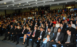 Aprovados no concurso para delegado de polícia, médico legista e perito criminal concluem curso de formação