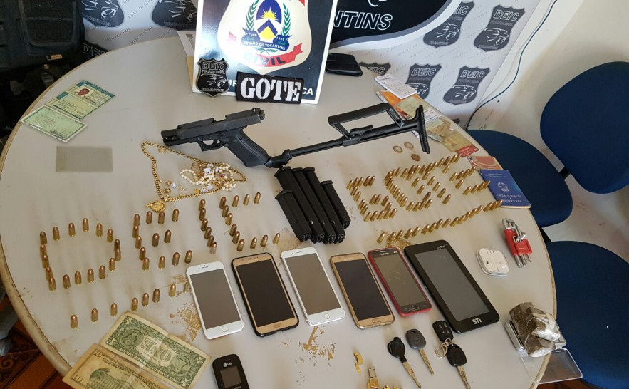 O mandado de prisão é oriundo da comarca de Gurupi, onde o mesmo cumpria pena por roubo e porte ilegal de arma de fogo e atualmente estava foragido.