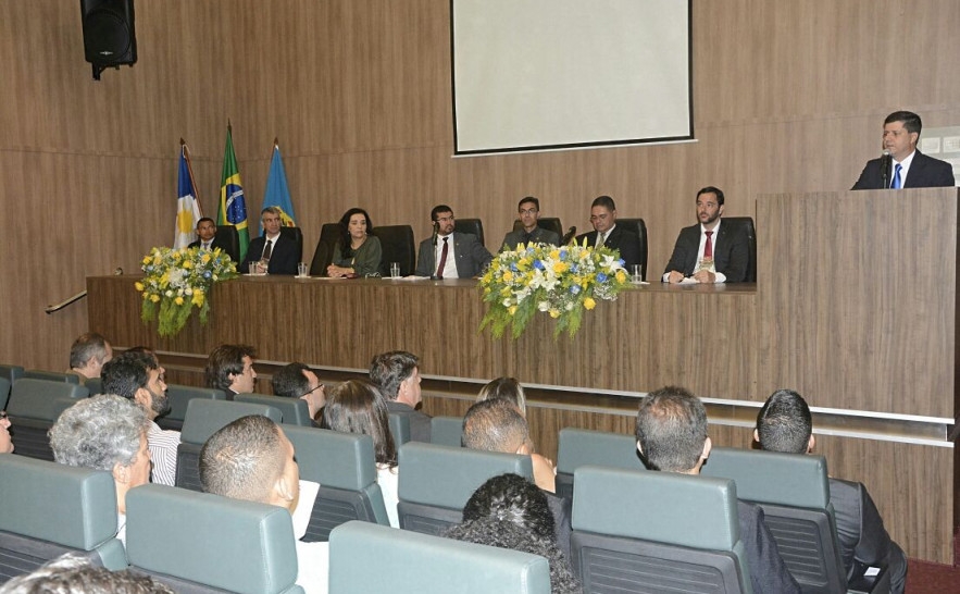 simpósio 040517.jpg
