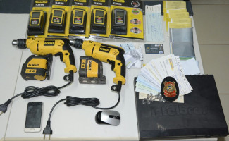Polícia Civil recupera mais de 100 folhas de cheque, além de vários produtos furtados de empresa em Palmas