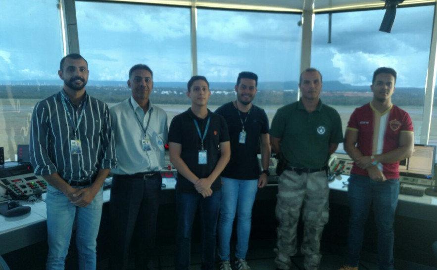 Integrantes do CIOPAER-TO e da EPTA/Palmas durante encontro em Palmas 