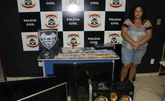 Polícia Civil prende mãe e filha suspeitas de comandar uma das bocas de fumo mais movimentadas de Palmas
