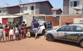  Polícia Civil contribui em entrega de presentes a crianças carentes da Capital