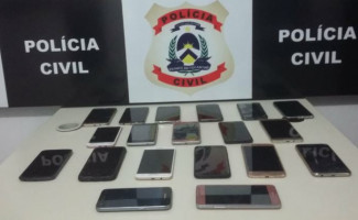 Polícia Civil recupera e devolve 20 aparelhos celulares aos verdadeiros proprietários em Palmas 