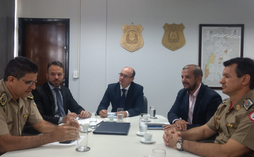 Secretário da Segurança Pública, Cristiano Sampaio, reune-se com representantes de forças de segurança estaduais