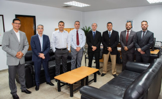 Secretário da Segurança recebe integrantes do Controle Externo do MPE