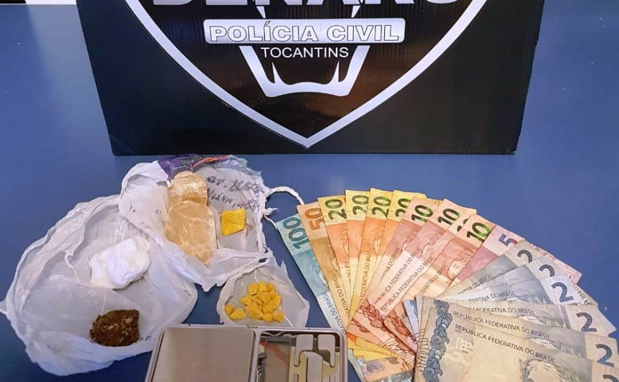Drogas--dinheiro-e-balan--a-de-precis--o-apreendidos-pela-Pol--cia-Civil-em-Palmas-.jpg