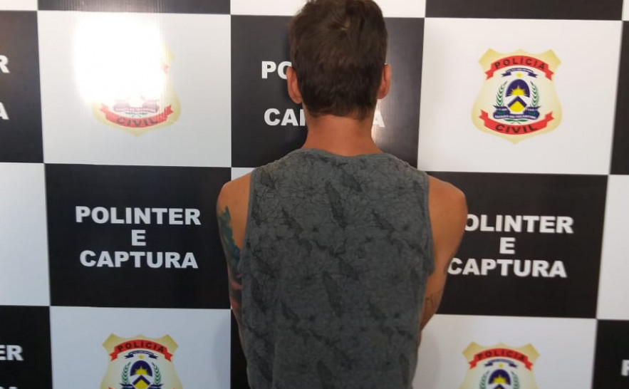 Suspeito possuía mandados de prisão na Capital..jpeg