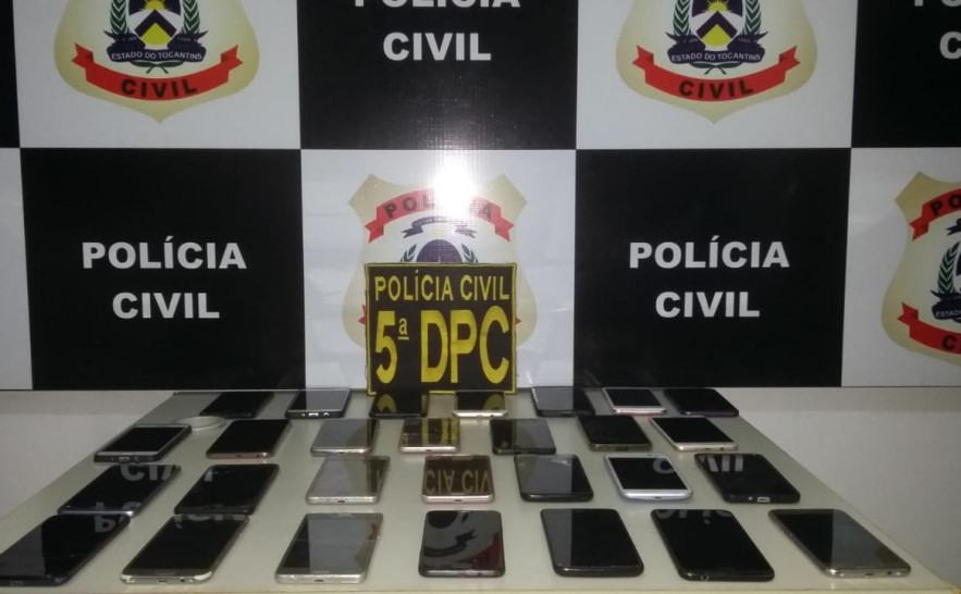 Aparelhos celulares recuperados e devolvidos pela Polícia Civil 