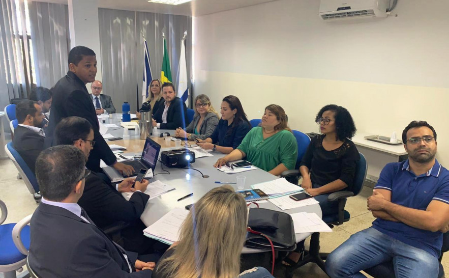 o assessor da Diretoria de Polícia da Capital, delegado Túlio Motta, apresentou a proposta da padronização das Polícias Civis do Brasil - DICOM SSP.jpeg