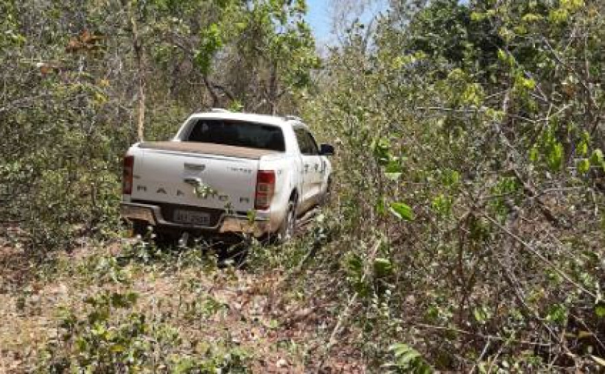 Camionete furtada é recuperada pela aeronave da Segurança Pública em Palmas