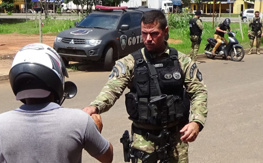 Operação fez também conferência de documentos - Dennis Tavares - SSP.jpeg