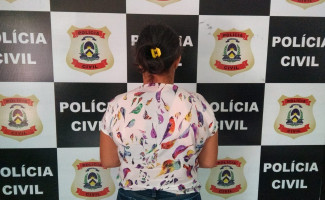 Polícia Civil prende mulher por participação no tráfico internacional de drogas e armas