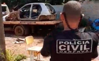 Polícia Civil recupera veículo furtado em ferro velho na Capital