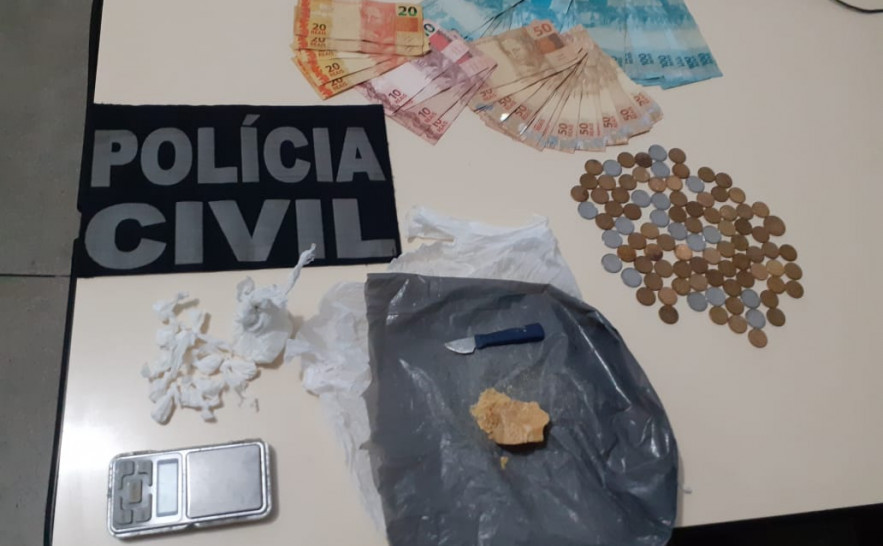 Dinheiro de drogas apreendidos pela Polícia Civil em Miracema 