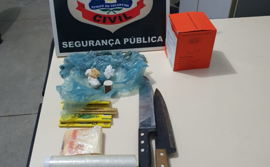 Drogas e dinheiro falso apreendidos pela Polícia Civil em Dois Irmãos 
