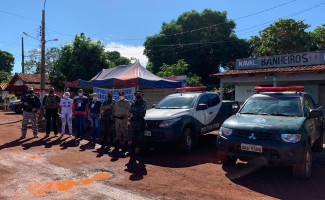 Polícias Civil e Militar fiscalizam cumprimento de decreto em Caseara.