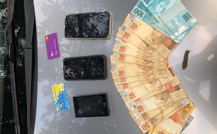 Polícia Civil prende quatro pessoas suspeitas de tráfico de drogas no sul do Estado