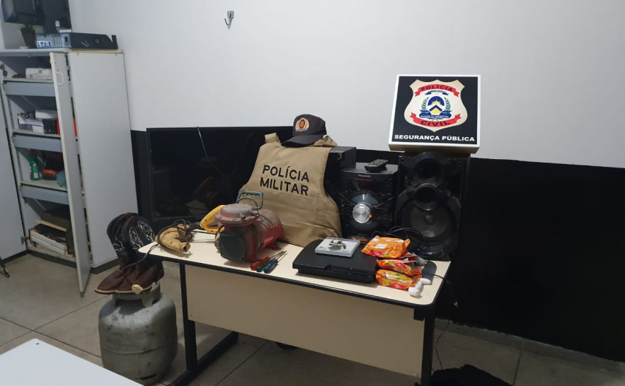 Itens recuperados pela Polícia Civil durante ação em Miracema 