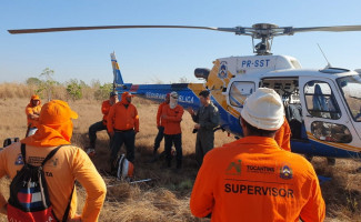 Aeronave da Segurança Pública apoia ações de combate a incêndio Florestal no Parque Estadual do Cantão