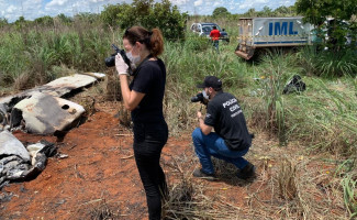 Em ação concentrada, peritos oficiais e odontolegistas do IML Tocantins identificaram em cinco horas os corpos das vítimas do acidente aéreo ocorrido neste domingo, 24