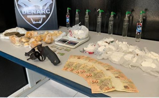 Polícia Civil cumpre mandados de prisão em decorrência da operação Hidra de Lerna da Divisão de Narcóticos 