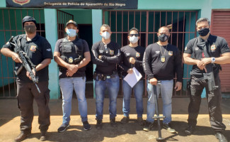 Homem que escondia drogas na casa da avó é preso pela Polícia Civil durante operação Drug War em Aparecida do Rio Negro 