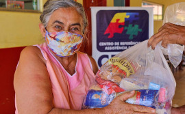 Governo do Tocantins atende cidades da região sul do Estado com 19 toneladas de alimentos e beneficiários agradecem