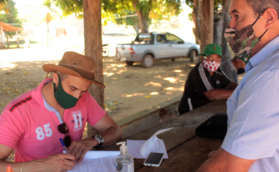 No primeiro dia de ação, Governo do Tocantins atende mais de 1,1 mil famílias da região Vale do Araguaia