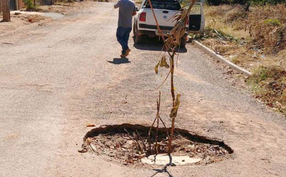 Procon Tocantins notifica BRK por falta de reparos em ruas e calçadas nas cidades de Dianópolis e Taguatinga