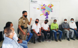 Polícia Militar entrega cestas básicas a 16 municípios da região sul do Estado