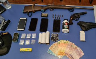 Polícia Civil deflagra outra fase da operação Narcos, apreende drogas, armas de fogo e prende três pessoas por tráfico de drogas em Formoso do Araguaia