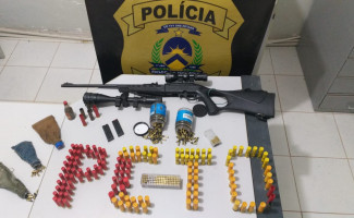 Em Taguatinga, Polícia Civil apreende centenas de munições, arma de fogo e prende homem por tráfico de armas