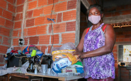 Governo do Tocantins atende mais 16 municípios do sudeste com 51 toneladas de alimentos