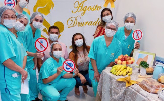 Equipe do Hospital Regional de Augustinópolis realiza programação especial durante o "Agosto Dourado"