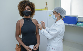 Primeira dose já foi aplicada em 50% da população tocantinense