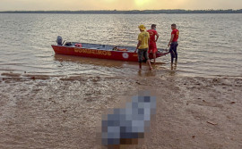 Bombeiros militares resgatam corpo de homem de 40 anos, no Rio Araguaia, em Araguatins
