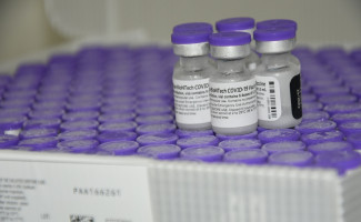 Mais 50 mil doses da Pfizer chegam ao Tocantins para ampliar combate à Covid-19