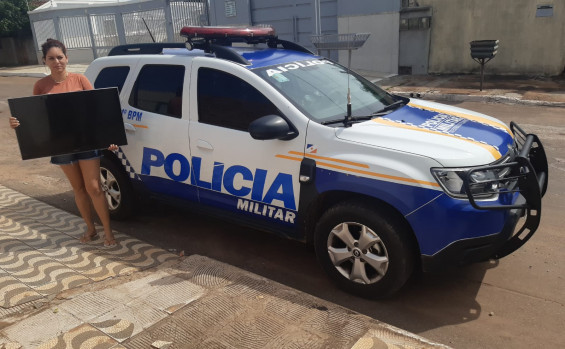 Em Gurupi, Polícia Militar recupera motocicleta e televisão pouco tempo após ser acionada e prende suspeito
