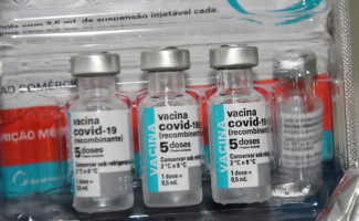 Para ampliar público imunizado Tocantins recebe doses da Pfizer e AstraZeneca