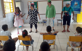 Escolas da zona rural de Araguaína recebem apresentação lúdica sobre resgate de brincadeiras e preservação do meio ambiente