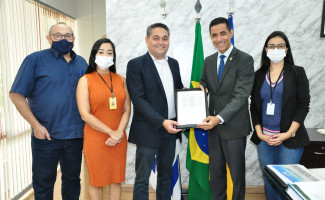 Mais 14 empresas recebem benefícios fiscais no Tocantins