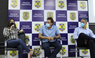 Roda de conversa em alusão ao Novembro Azul reúne policiais civis no debate sobre a saúde do Homem 